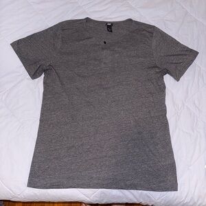 H&M Gray Short Sleeve T-Shirt